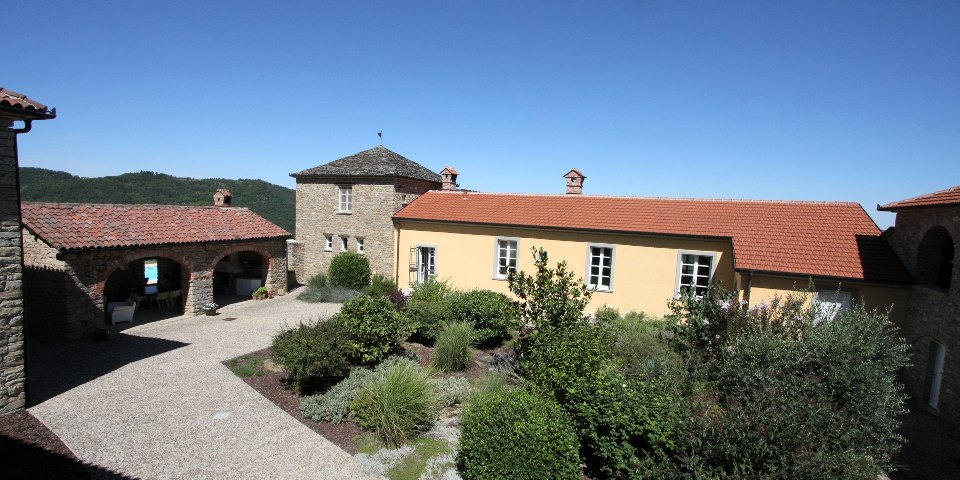 
			View of the inner courtyard
			